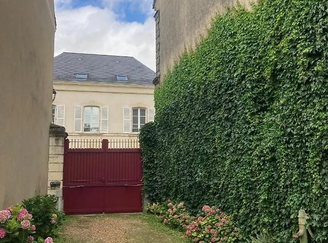 Couette-café Le Poulailler Loué